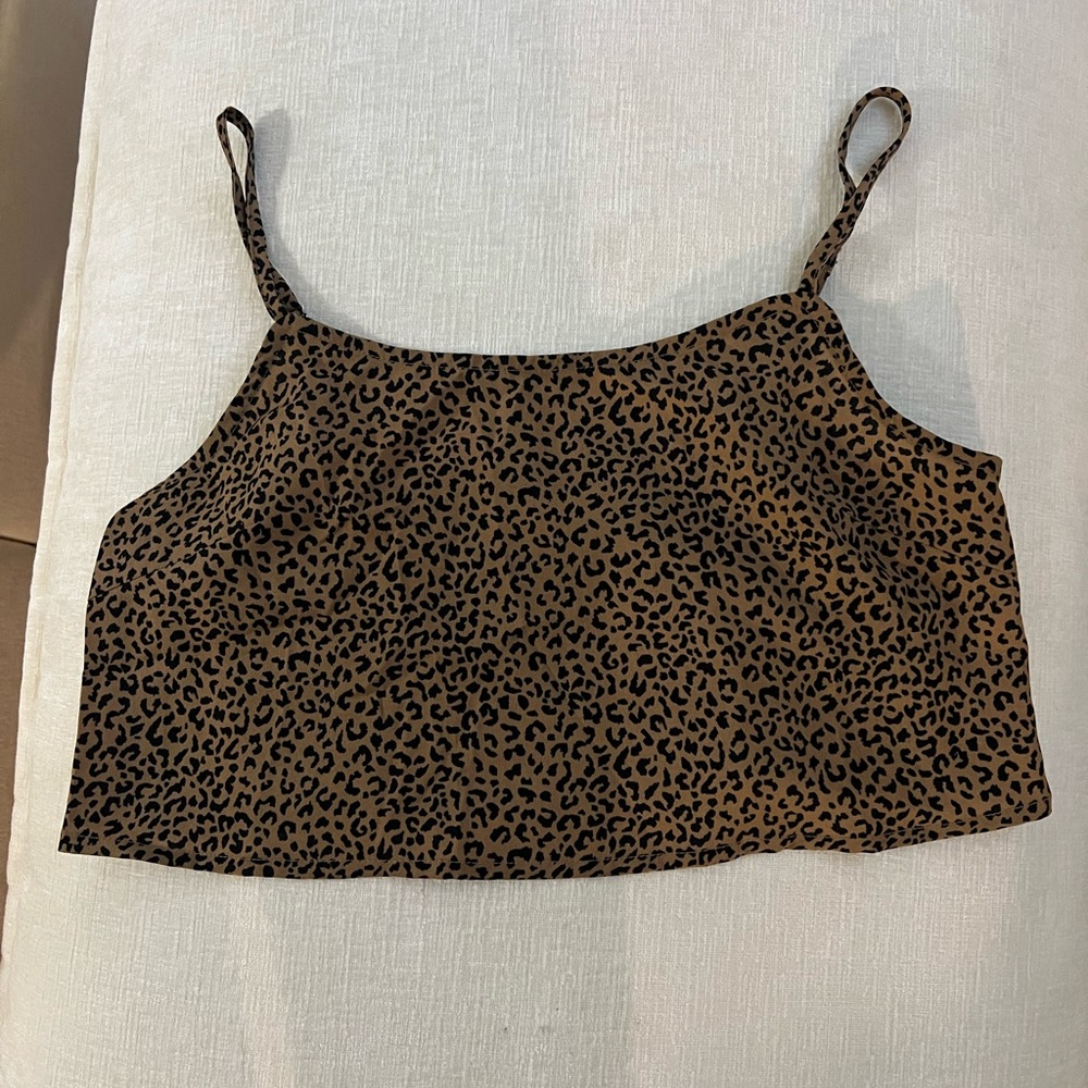 Cheetah crop top Cloud Ten size small